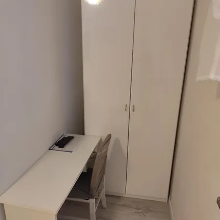 Valentino 4*